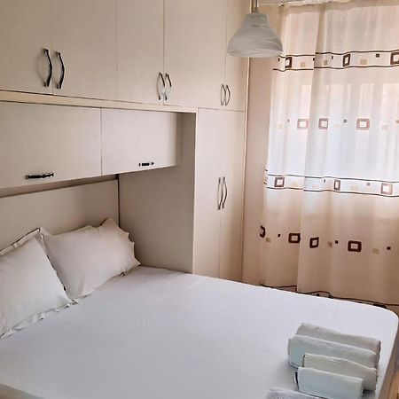 Promenade Apartment In City Centre Berat Extérieur photo