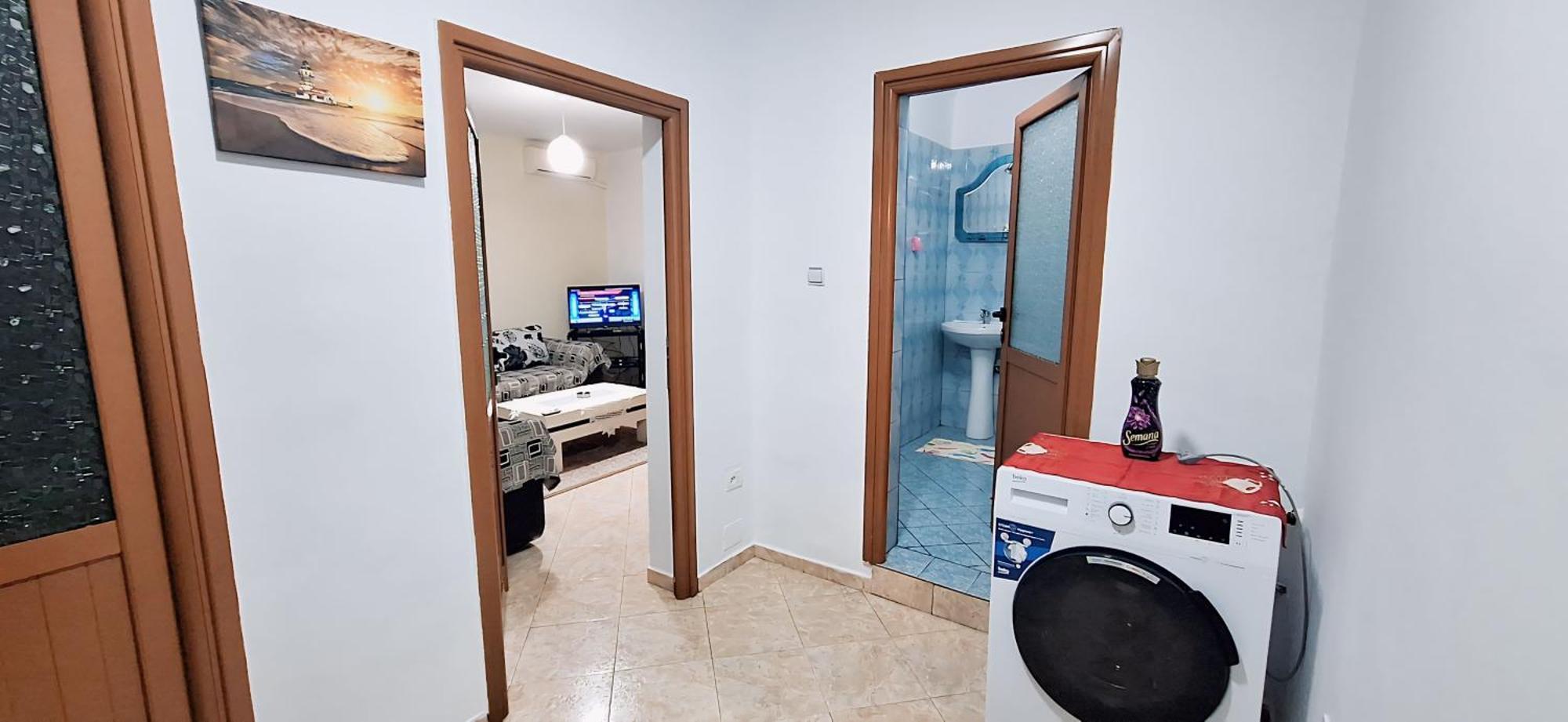 Promenade Apartment In City Centre Berat Extérieur photo